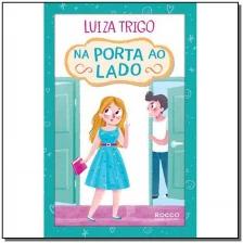 Na porta ao lado
